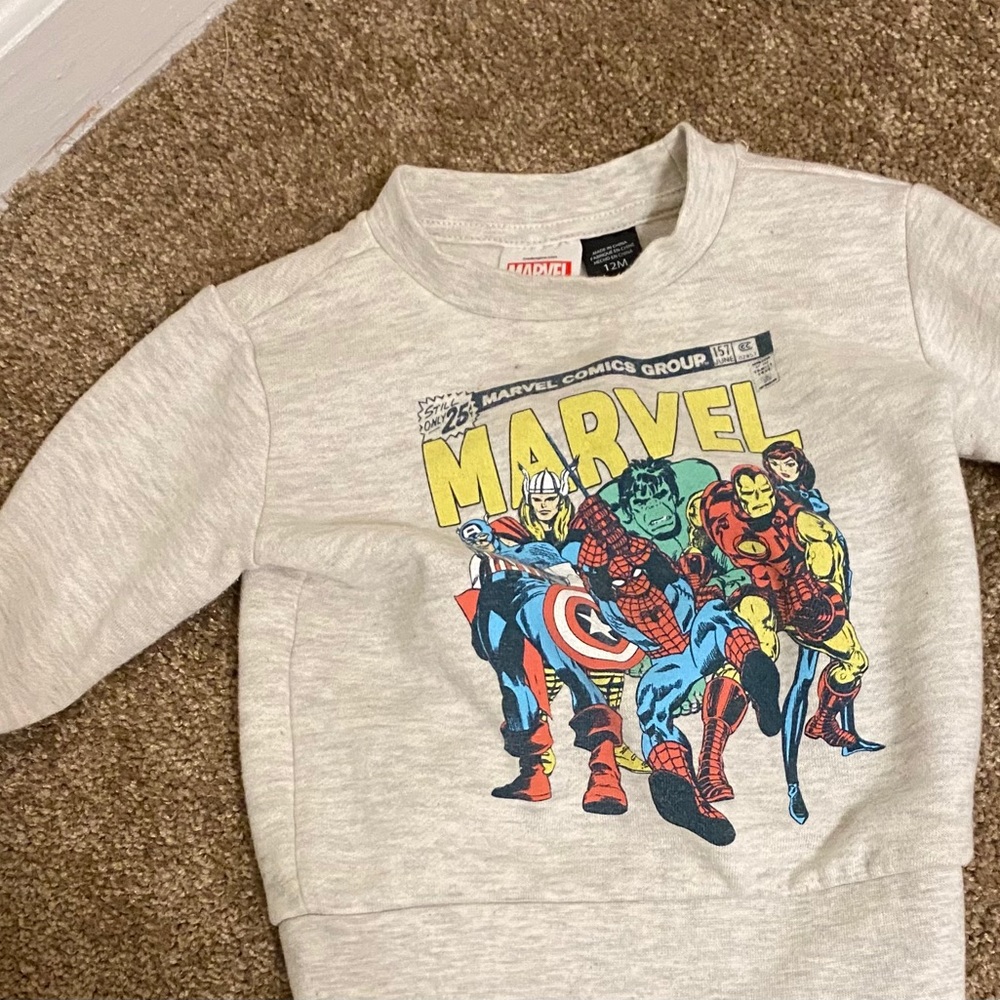 Marvel sweater